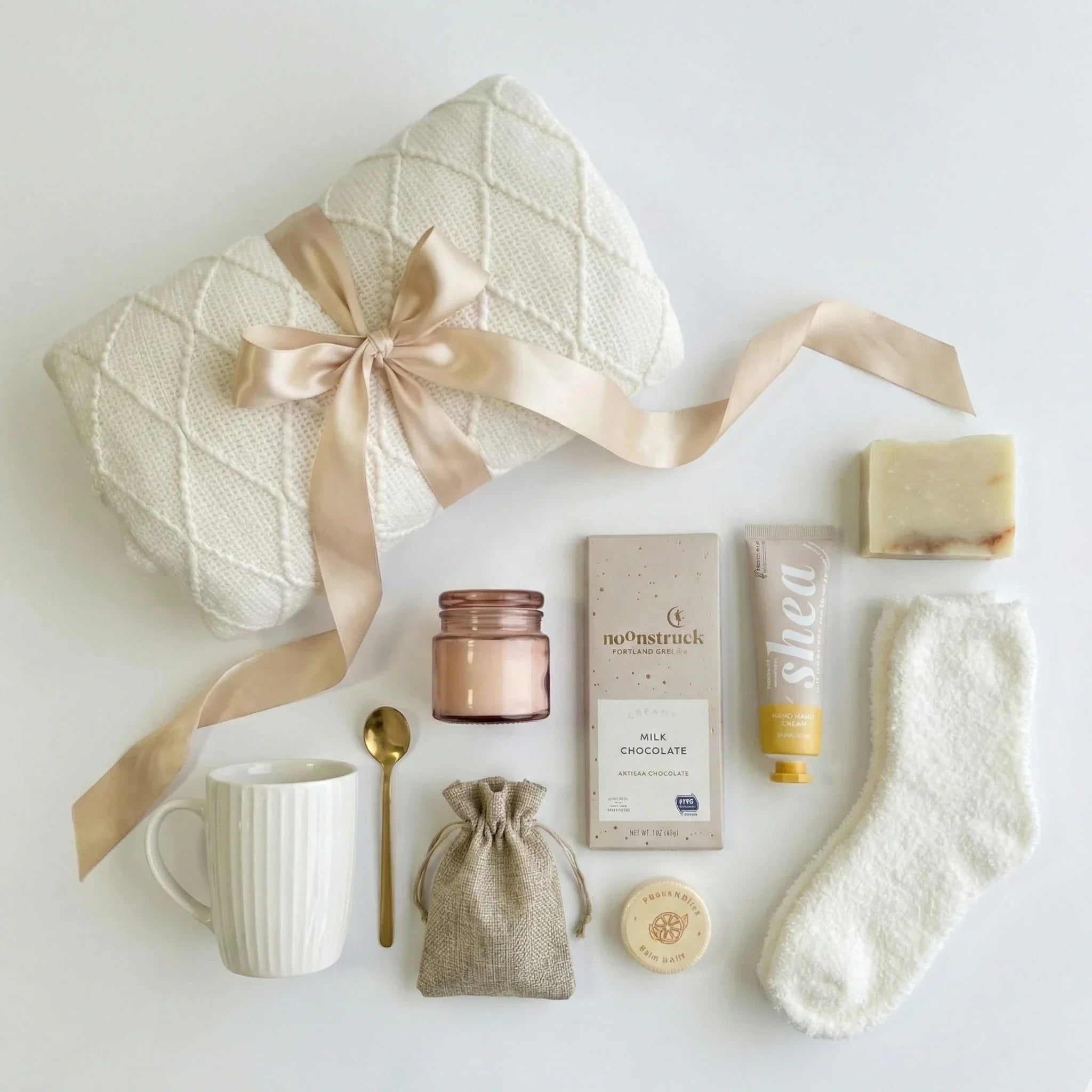 Thoughtful gift box ideas in Dallas for friends and family