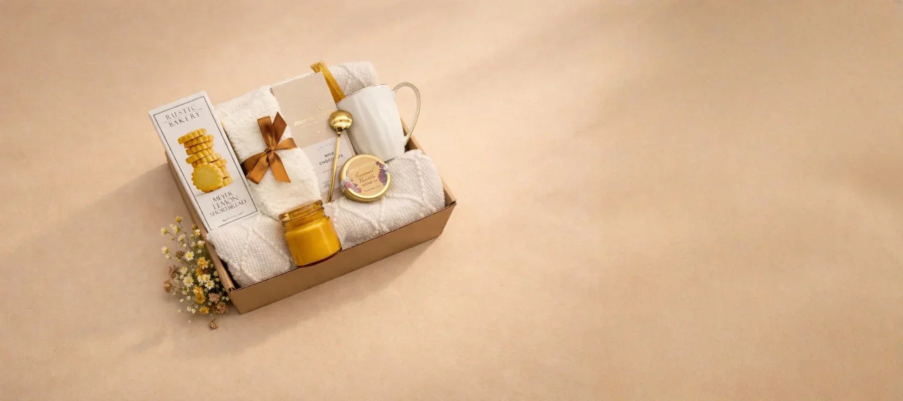 Luxury hand-crafted Mother's Day gift box with personalized message card by Arinna Gifts Dallas.