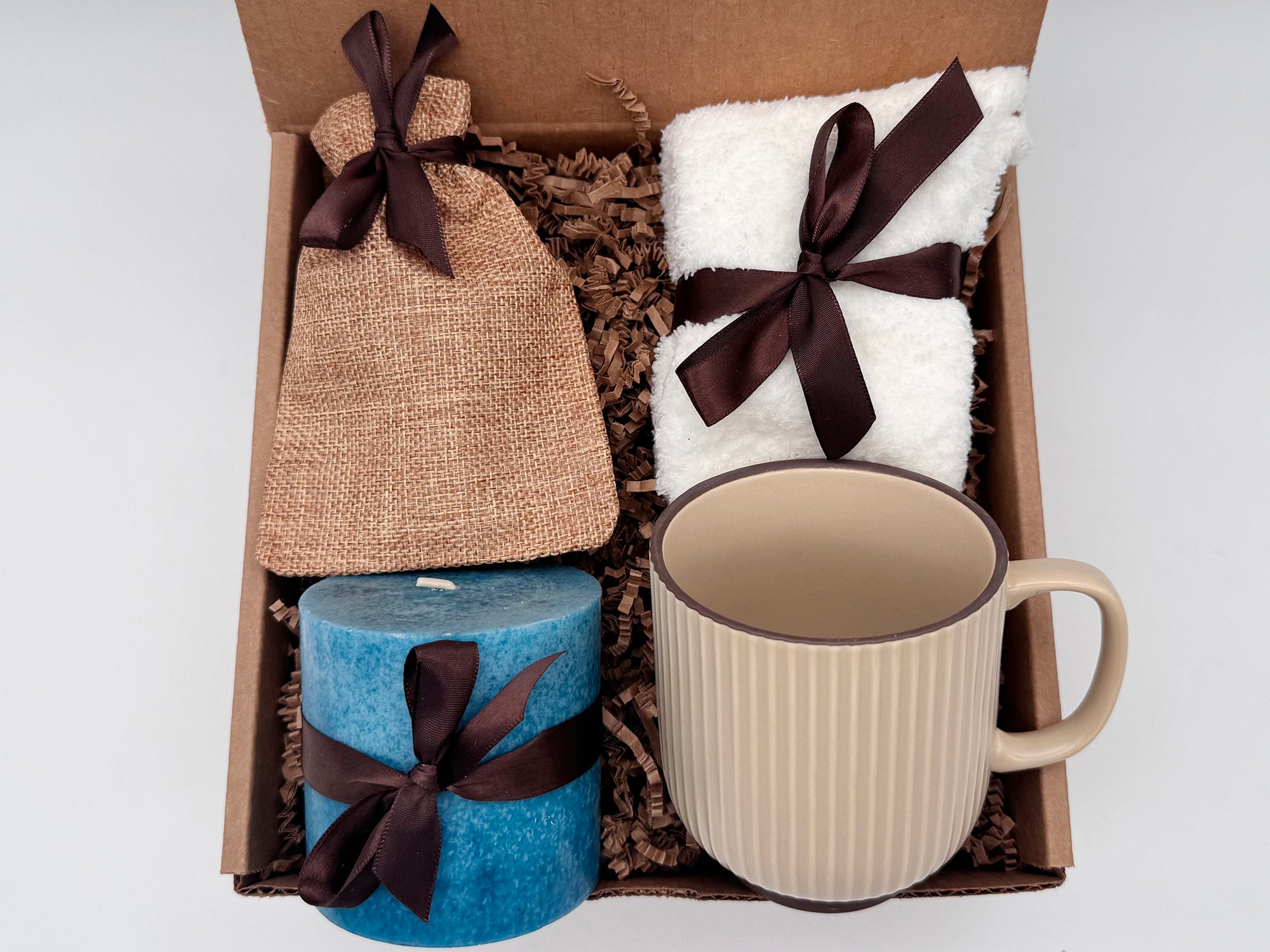 Gentle Gestures Gift Box | Small Cozy Birthday Gift for Your Loved One