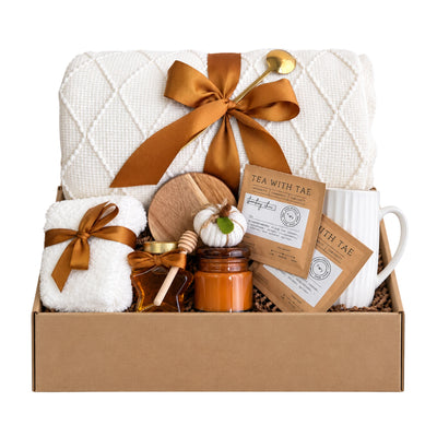 Fall Vibes Gift Box – Cozy Autumn Care Package with throw blanket and fall essentials 